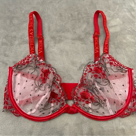 New! Victoria’s Secret floral embroidered low cut demi bra 4913 - Picture 3 of 8